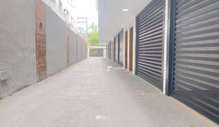 Village com 3 dormitórios à venda, 140 m² por R$ 650.000,00 - Enseada - Guarujá/SP