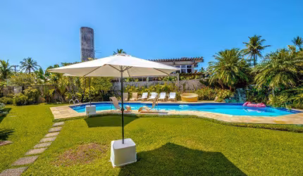 Casa com 5 dormitórios à venda, 500 m² por R$ 2.600.000,00 - Praia de Pernambuco - Guarujá/SP