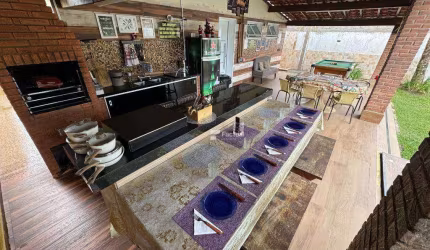 Casa com 4 dormitórios à venda, 239 m² por R$ 1.100.000,00 - Praia de Pernambuco - Guarujá/SP