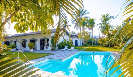 Casa com 4 dormitórios à venda, 358 m² por R$ 1.900.000,00 - Enseada - Guarujá/SP