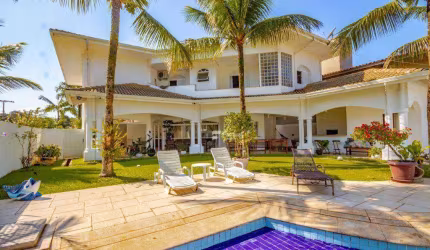 Casa com 5 dormitórios à venda, 542 m² por R$ 3.500.000,00 - Acapulco - Guarujá/SP