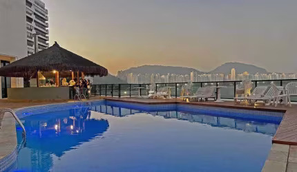 Apartamento com 3 dormitórios à venda, 165 m² por R$ 1.780.000,00 - Astúrias - Guarujá/SP