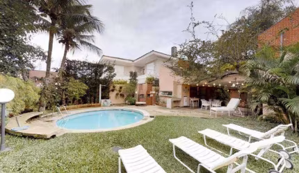 Casa com 4 dormitórios à venda, 240 m² por R$ 1.900.000,00 - Granville - Guarujá/SP
