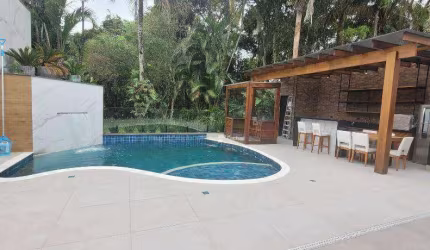 Casa com 6 dormitórios à venda, 273 m² - Riviera de São Lourenço - Bertioga/SP