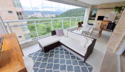 Apartamento à venda na Praia da Enseada Guarujá / SP.