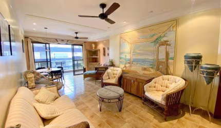 Apartamento à venda na Enseada - Guarujá/SP.
