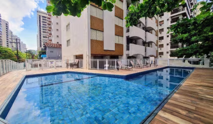 Apartamento à Venda na Praia das Pitangueiras - Guarujá / SP