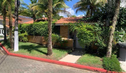Casa com 4 dormitórios à venda, 290 m² por R$ 1.800.000,00 - Pernambuco I - Guarujá/SP