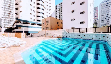 Apartamento à Venda na Praia das Pitangueiras  Guarujá / SP