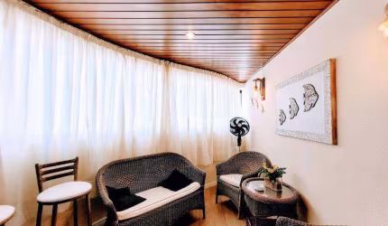 Apartamento à Venda na Praia das Pitangueiras  Guarujá / SP