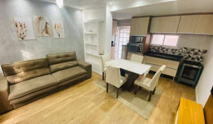 Village com 2 dormitórios à venda, 52 m² por R$ 298.000,00 - Enseada - Guarujá/SP
