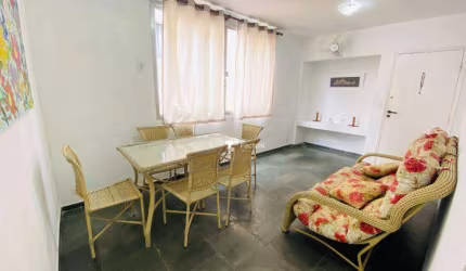 Apartamento com 2 dormitórios à venda, 65 m² por R$ 200.000,00 - Enseada - Guarujá/SP