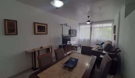 Apartamento à venda na Praia das Pitangueiras – Guarujá / SP.