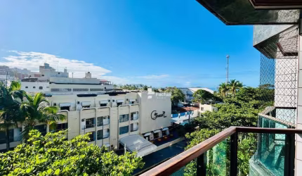 Apartamento à venda na Praia da Enseada - Guarujá / SP.