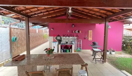 CASA LUNDCEA - 04 QUARTOS E 02 SUITES!!