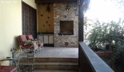 Casa para Venda em Belo Horizonte, Ouro Preto, 4 dormitórios, 1 suíte, 4 banheiros, 5 vagas