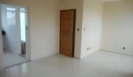 Apartamento com Área Privativa para Venda em Belo Horizonte, Heliópolis, 3 dormitórios, 1 suíte, 2 banheiros, 2 vagas