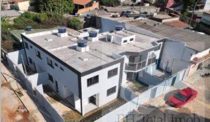 Casa Geminada para Venda em Belo Horizonte, Piratininga (Venda Nova), 3 dormitórios, 1 suíte, 2 banheiros, 2 vagas