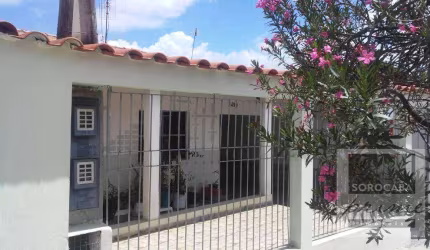 Casa com 3 dormitórios à venda, 168 m² por R$ 350.000,00 - Vila Nova Sorocaba - Sorocaba/SP