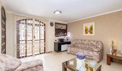 Casa residencial ou comercial, com 334m2 à venda no Pilarzinho