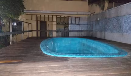Casa para Venda em Rio de Janeiro, Vila Kosmos, 5 dormitórios, 2 suítes, 2 banheiros, 2 vagas