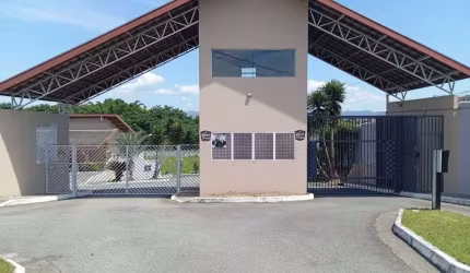 Apartamento com 2 dormitórios à venda, 66 m² por R$ 350.000,00 - Vila Bandeirantes - Caçapava/SP