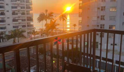 Apartamento com 2 dormitórios à venda, 65 m² por R$ 650.000,00 - Prainha - Caraguatatuba/SP