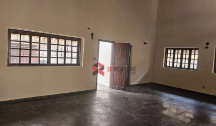 Casa com 5 dormitórios, 280 m² - venda por R$ 900.000,00 ou aluguel por R$ 4.000,00/mês - Vila Resende - Caçapava/SP