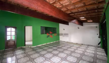 Casa com 3 dormitórios para alugar, 250 m² por R$ 2.889,80/mês - Vila Pantaleão - Caçapava/SP