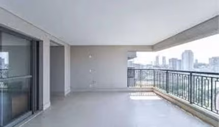 Apartamento para venda possui 148 metros quadrados com 3 quartos