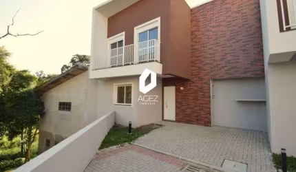 Sobrado novo em condomínio, com 03 quartos 01 suíte, 02 vagas e terraço!