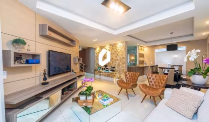 Casa em condomínio mobiliada, com 04 quartos!