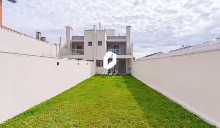 Casa nova, com amplo quintal, 03 suítes no Pilarzinho!