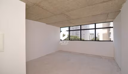 EDIFÍCIO COM SALAS COMERCIAIS NO CAMPO COMPRIDO