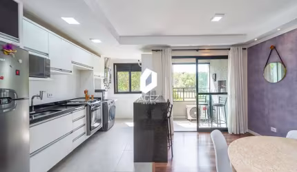 Apartamento a venda no Centro de Pinhais, 3 quartos, sendo 1 suíte e 1 vaga.