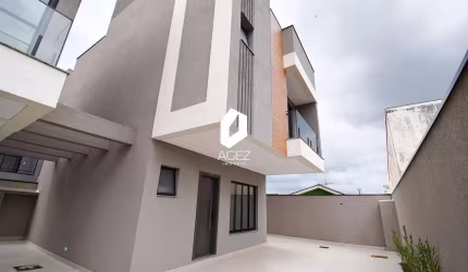 Sobrado com 03 quartos, 01 suíte, terraço e 02 vagas no Portão, Curitiba - PR