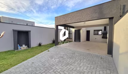 CASA 03 QUARTOS SENDO 01 SUÍTE Á VENDA EM SÃO JOSÉ DOS PINHAIS - PR.