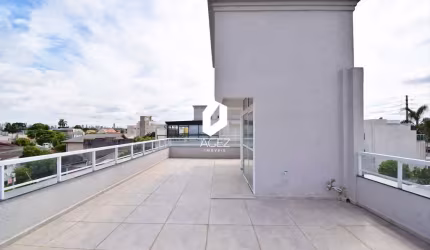 Sobrado a venda no Portão com  3 quartos sendo uma suíte e amplo terraço