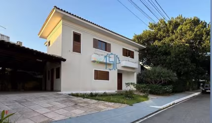 Condomínio Bosque das Flores - Casa Duplex / Casa Alto padrão em Natal / Casa duplex em Parnamirim / Casa no condomínio Bosque das Flores