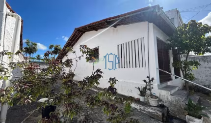 CASA PADRÃO/ CASA COM QUATRO QUARTOS/ CASA EM JOAO PESSOA/ CASA NO CASTELO BRANCO