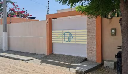 Casa Padrão / Casa padrão em Galinhos - RN /  Casa na Praia de Galinhos