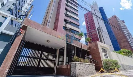 Mansão  Georgina - Apartamento  Petrópolis/condomínio Mansão Gorgina/Alto padrão/próximo ao mar