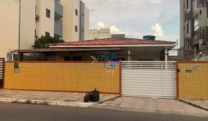 CASA PADRAO/ CASA NOS BANCÁRIOS/ CASA COM 3 QUARTOS/ CASA BEIRA MAR/ CASA EM JOAO PESSOA