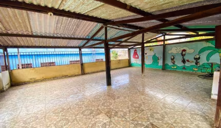 lote à venda com escolinha e uma casa, Independência - Barreiro/MG