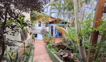 Casa à venda, 6 quartos, 2 suítes, 2 vagas, Barreiro - Belo Horizonte/MG