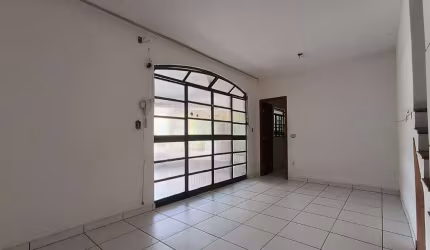 Casa à venda, 4 vagas, Flávio Marques Lisboa - Belo Horizonte/MG