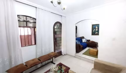 Casa à venda, 4 quartos, 1 suíte, 2 vagas, Átila de Paiva - Belo Horizonte/MG