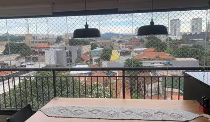 Apartamento à Venda no bairro Vila Anastácio/SP