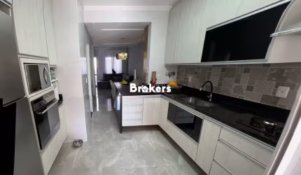 Casa em condomínio fechado com 2 quartos à venda na Rua Henrique Rocha Bloch, sn, Vila Alati, Jundiaí, 125 m2 por R$ 690.000