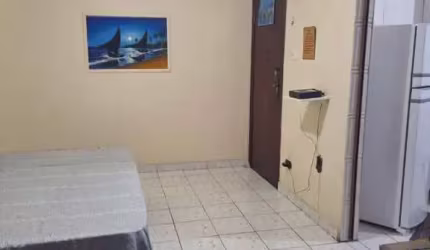 Apartamento para Venda em Santos, Macuco, 2 dormitórios, 1 banheiro, 1 vaga